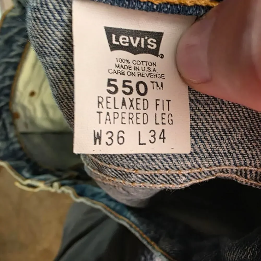 Vintage 90's Made in USA Levi 550 Denim Jeans (36x34)